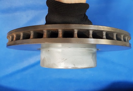 Original BMW E32 E34 Bremsscheibe VORNE belüftet 1159896