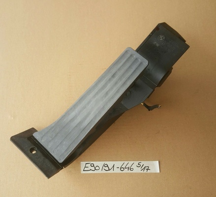 BMW E90 E60 E87 Z4 Fahrpedal Gaspedal Pedal Fahrpedalmodul Steuergerät 6772646