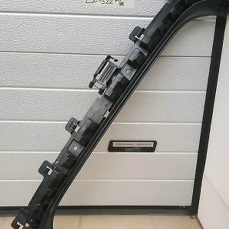 BMW E90 Halter Stossfänger Führung Stoßstange Mitte hinten 7058522