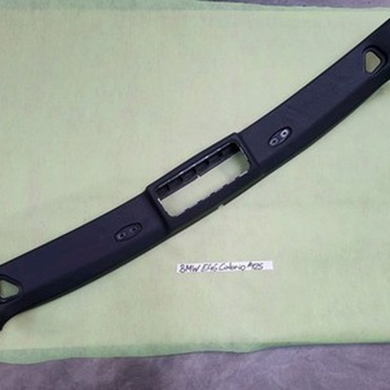 BMW E46 Cabrio Blende Abdeckung Verkleidung Windlauf 8229826 VORNE Scheibe oben