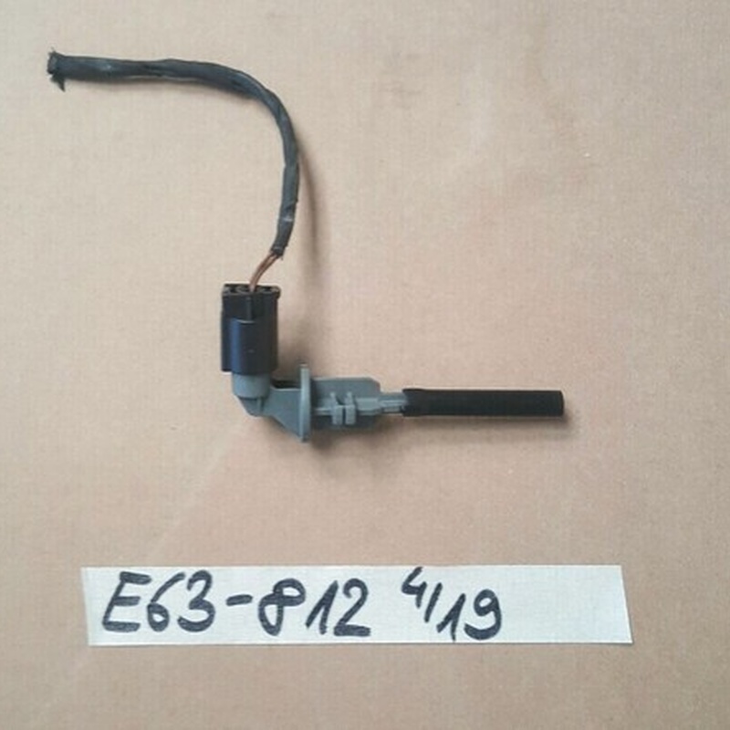 BMW E60 E61 E63 E64 Füllstand Sensor Kühlmittel Ausgleichsbehälter 7524812