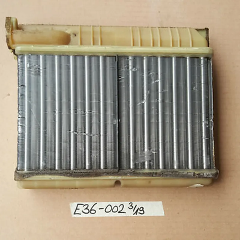 BMW E36 Wärmetauscher Heizkörper Heizung  Innenraumheizung Behr 9172187002
