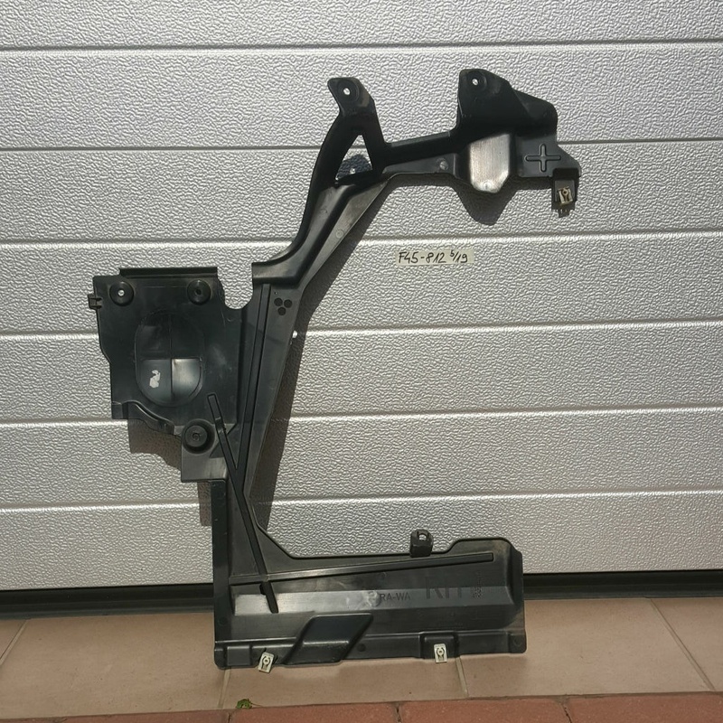 BMW 2er F45 Unterfahrschutz Platte Unterbodenverkleidung Tank rechts 7290812