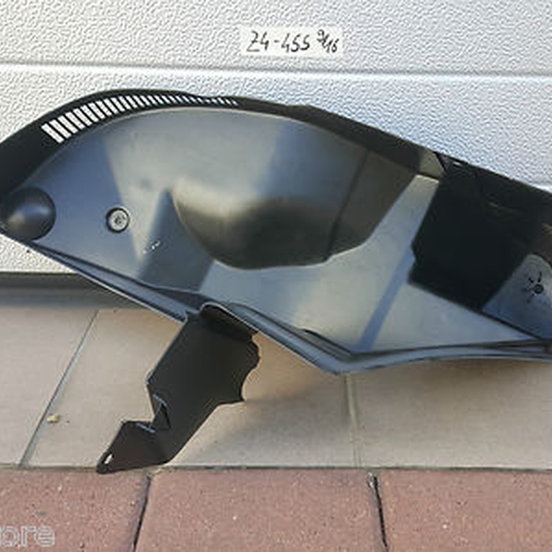 BMW Z4 Trichter Wasserablauf Hauptlager 7053455 LINKS Verdeckkasten Verkleidung