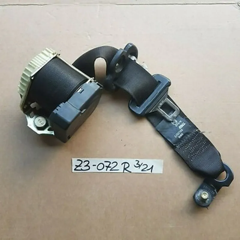 BMW E36 Z3 Sicherheitsgurt Ober Gurt VORNE RECHTS 8412072 seat belt Gurt