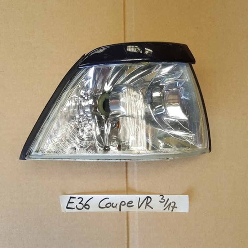 BMW 3er E36 Cabrio Coupe Blinker  Blink Licht Klarglas weiß VORNE RECHTS