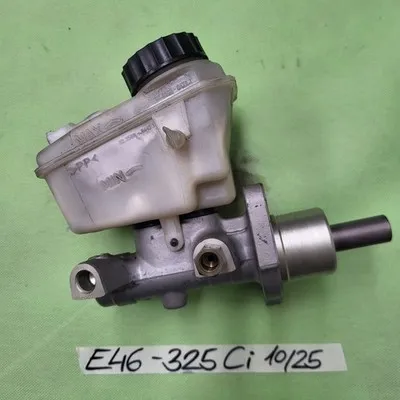 BMW E46  Hauptbremszylinder 1165582 Ausgleichsbehälter 6751589