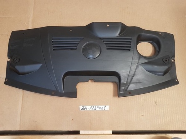 BMW Z4 E85 Verkleidung  Schlossträger Kühler Motor Abdeckung  7162123 beschädigt