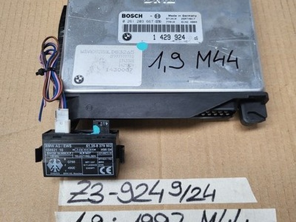 BMW Z3 Motorsteuergerät 1429924 M44 Motor + EWS 8379502