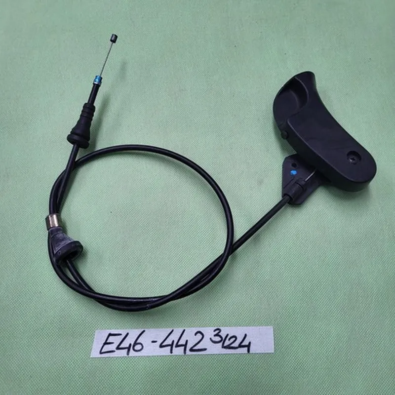 original BMW E46 Seilzug 8208442 Haubenzug Griff Betätigung Frontklappe 8223163