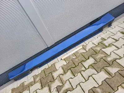 BMW 5er E60 E61 Seiten Schweller Leiste LINKS Mystic blau metallic ABJOLUNG