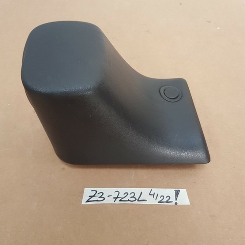 BMW Z3 Roadster Staufach Verkleidung oben links Gurt Abdeckung Höcker 8410723