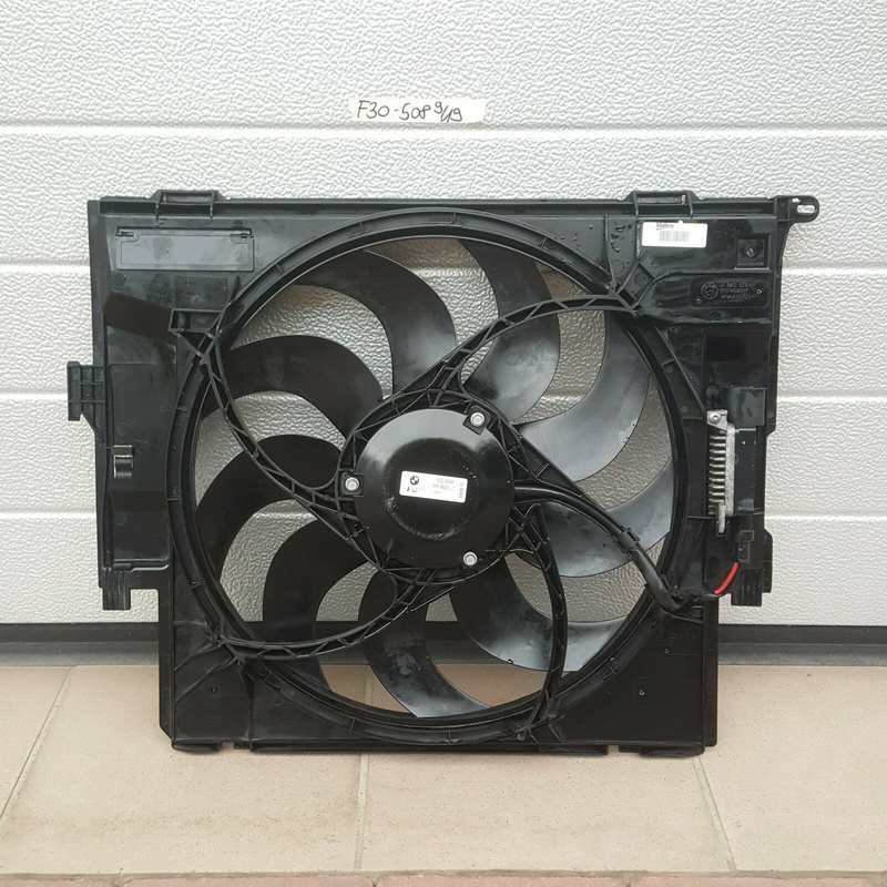 BMW F30 F31 F20 F21 Drucklüfter Motor Elektro Kühler Lüfter 7640508 Lüfterzarge 