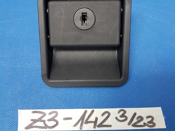 BMW Z3 Roadster Coupe Handschuhfach Griff Verschluss 8398142