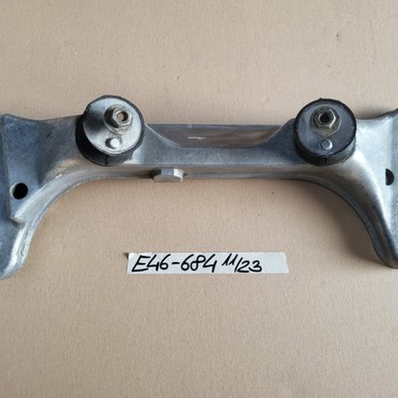 BMW E46 3er Compact Getriebehalter Getriebe Träger 1094684