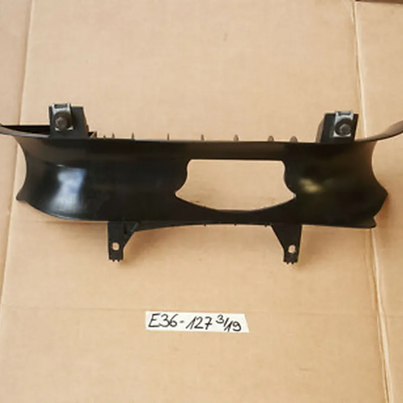 BMW E36 + Z3 Halter für Ansaug Luftrohr Luftkanal Halterung 8369127