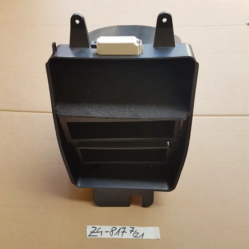 BMW Z4 E85 Ablage Fach Mittelkonsole Box Rahmen Ablagefach HINTEN 7043817