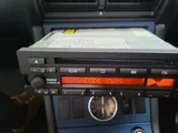 BMW E30 E36 Z3 Roadster  E34 E32 E31 CD Radio  Business 6900603  kleine Macke!