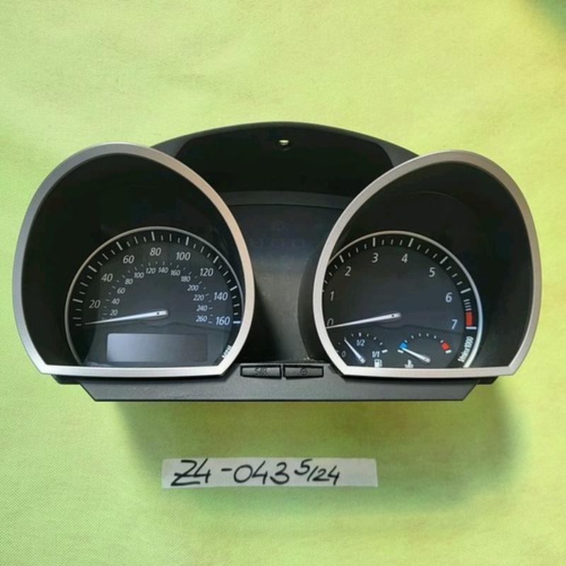 BMW Z4 E85 Tachometer Meilen Tacho RHD  speed indicator instrument 9115043