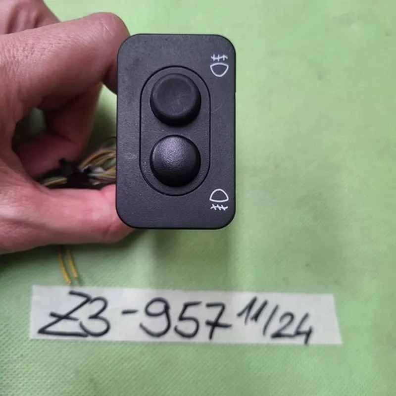 BMW Z3 Roadster FACELIFT Schalter Nebelscheinwerfer Nebel Schlusslicht 6901957