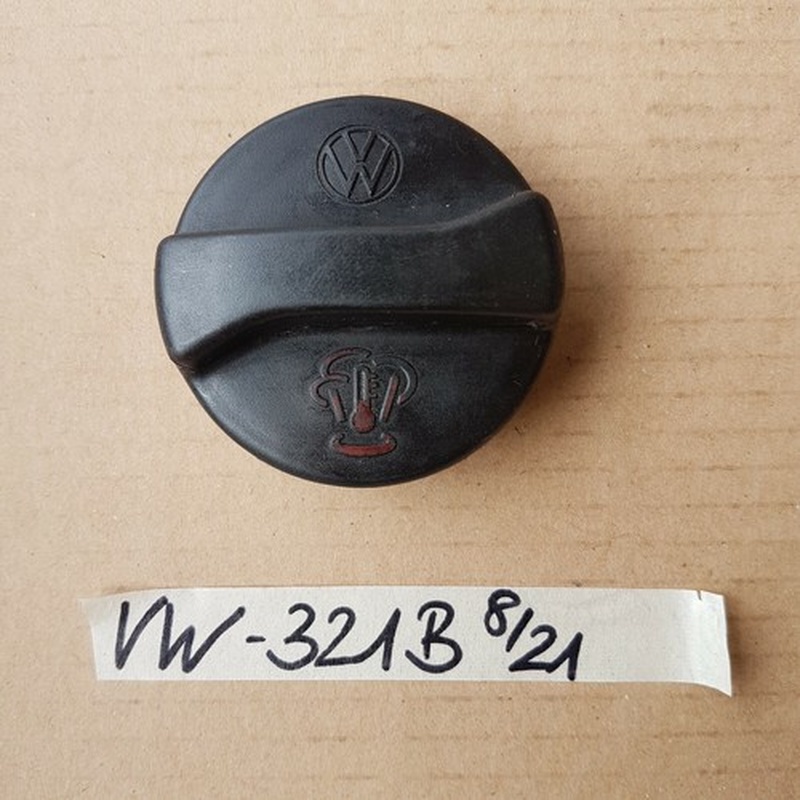 VW Golf 2 Golf 3 Deckel Ausgleichsbehälter Behälter Kühler  357121321