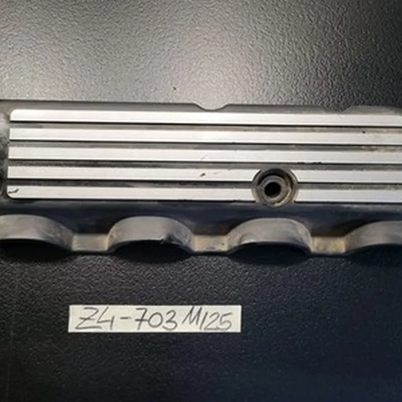 original BMW E87 E90 E91 Z4 E85 X1 E84  N46 Motor Abdeckung Verkleidung 7571703