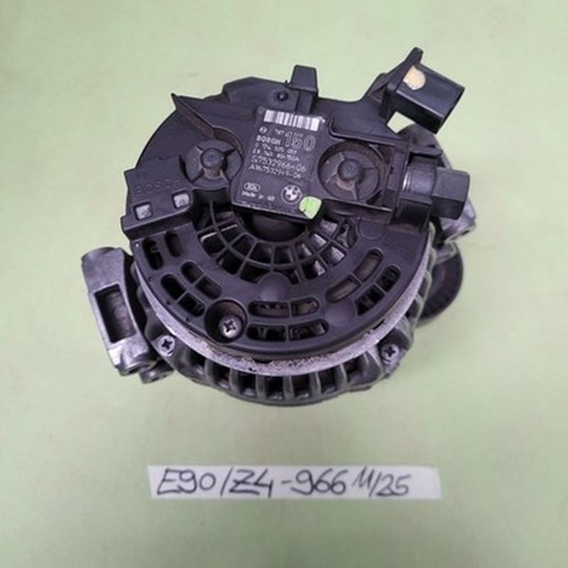 Generator BMW E46 E90 E91 E92 E81 E87 X3 E83 Z4 E85 Bosch Lichtmaschine 7532966