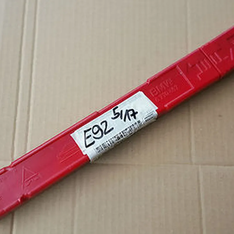 BMW Z4 E85 E86 E90 E91 E92 E93 E60 E61 F30 F31 F10 F11 Z3 Warndreieck 6770487