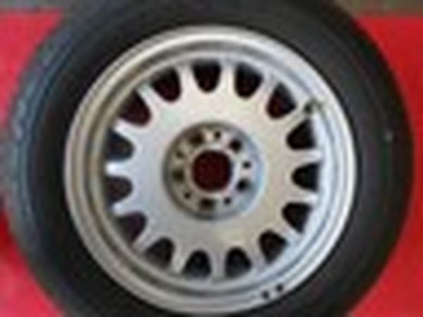 BMW E32 Alurad 1181840 Alufelge  Felge  Rad + Michelin Pilot 215/65 R16 98W