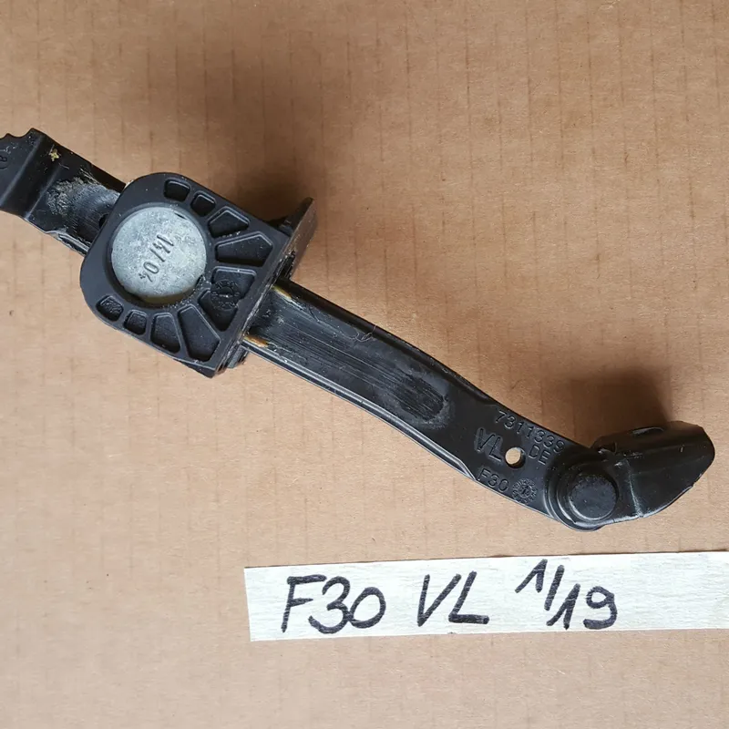 BMW F30 F31 F35 F80 Tür Bremse Türfangband Türhalter VORNE LINKS 7311339