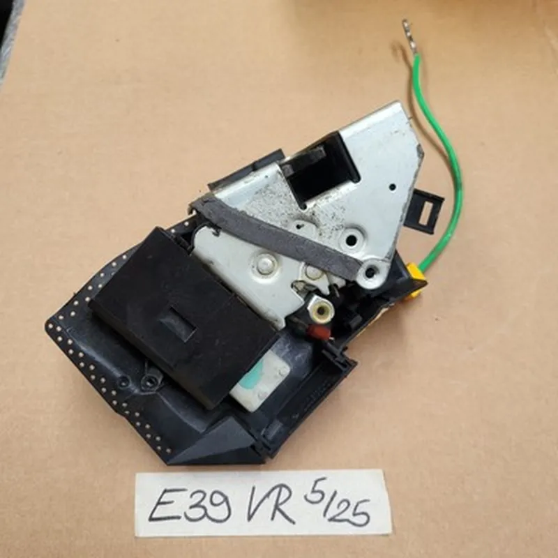 Türschloss BMW E39 Drehfallenschloss  Tür Schloss RECHTS + ZV Modul 8352165