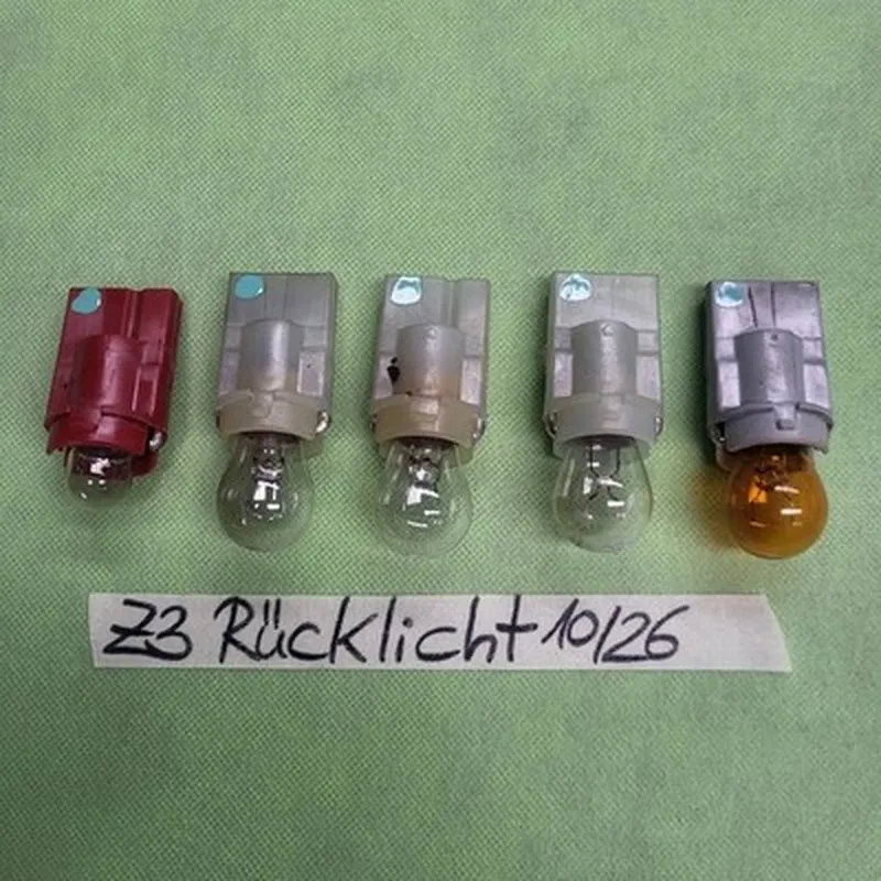 BMW Z3 Roadster Facelift Lampen Fassung für Rückleuchte Rücklicht rechts o.links
