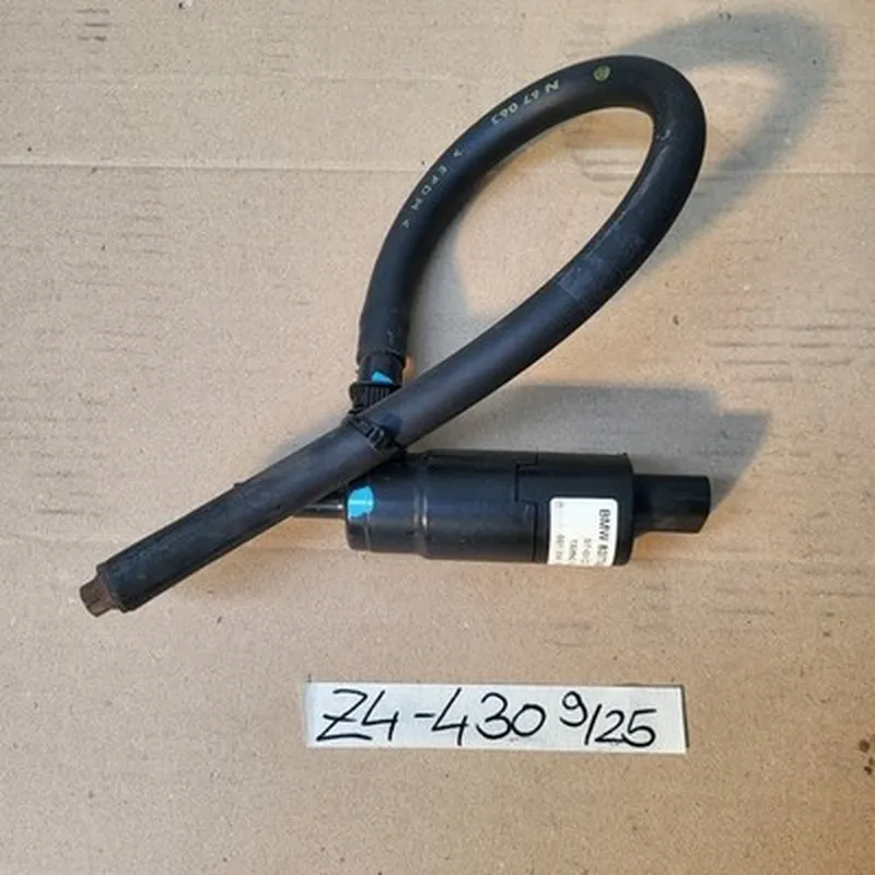 BMW Z4 E85 Wischwasser Leitung Hochdruck Schlauch SRA Xenon + Waschpumpe 8377430