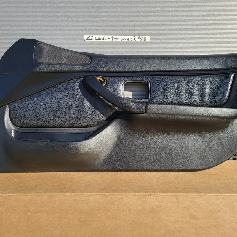 BMW Z3 Roadster  Tür Verkleidung Leder Dot Schwarz RECHTS + Tür Griff