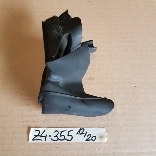 BMW Z4 E85 Verdeck Dichtung  Gummi Abdeckung B-Säule links 7018355