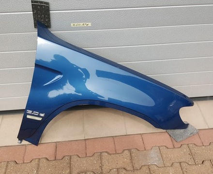 BMW X5 E53 Kotflügel / Seitenwand VORNE RECHTS topas blau Kratzer ABHOLUNG