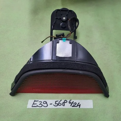 BMW E39 Drittes Bremslicht 3. Bremsleuchte Rückleuchte Rücklicht 8360568