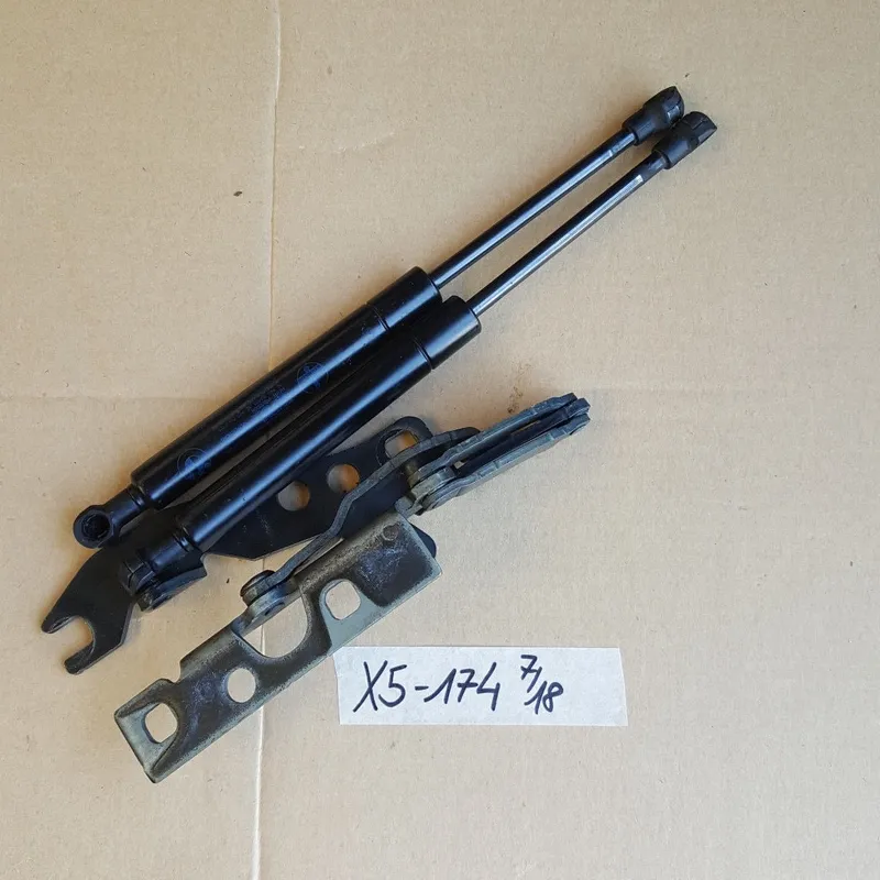 BMW X5 Stossdämpfer Gasdruckfeder Dämpfer Motorhaube 8402174 Scharnier rechts