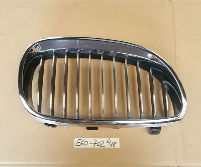 BMW E60 / E61 Kühlergrill Nieren Ziergitter Chrom Rahmen RECHTS 7065702