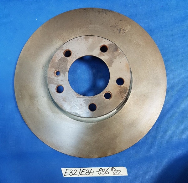Original BMW E32 E34 Bremsscheibe VORNE belüftet 1159896
