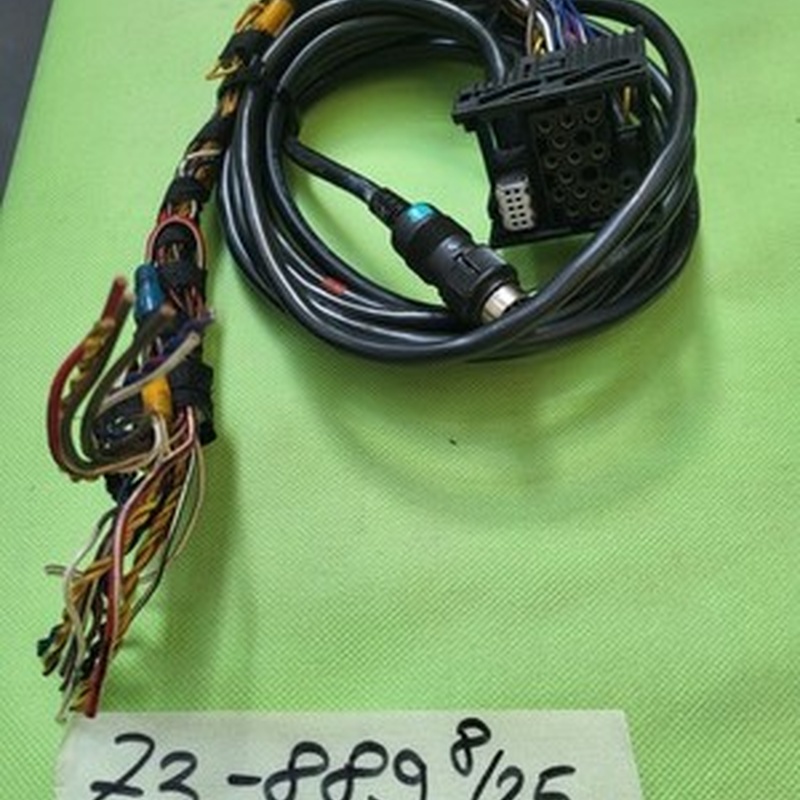 BMW Z3 Roadster Audio Kabelbaum HiFi Radio Adapter CD Wechsler Kabel 1388889