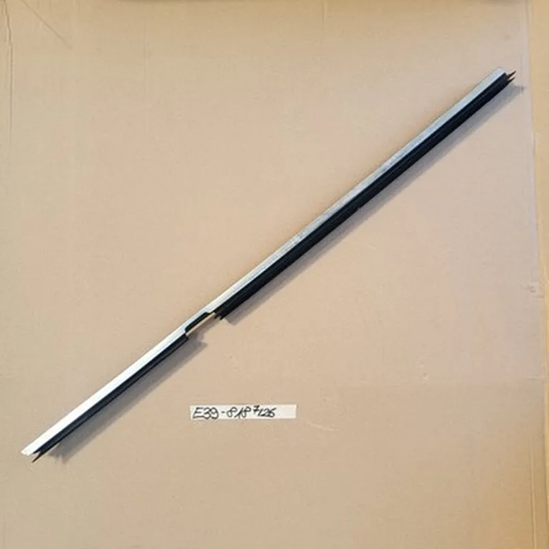 BMW E39 Zierleiste Chrom Fenster Schacht Leiste Dichtung HINTEN RECHTS 8185818