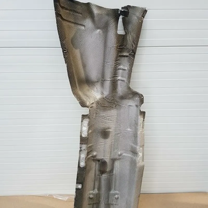 BMW E46  Hitzeblech Hitze Schutz Wärmeisolierung Kardan Tunnel 8193807