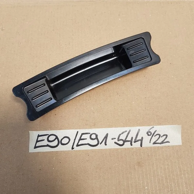 BMW E90 E91 Ablagefach Ascher Einsatz HINTEN Blende Mittelkonsole Fach 7156544