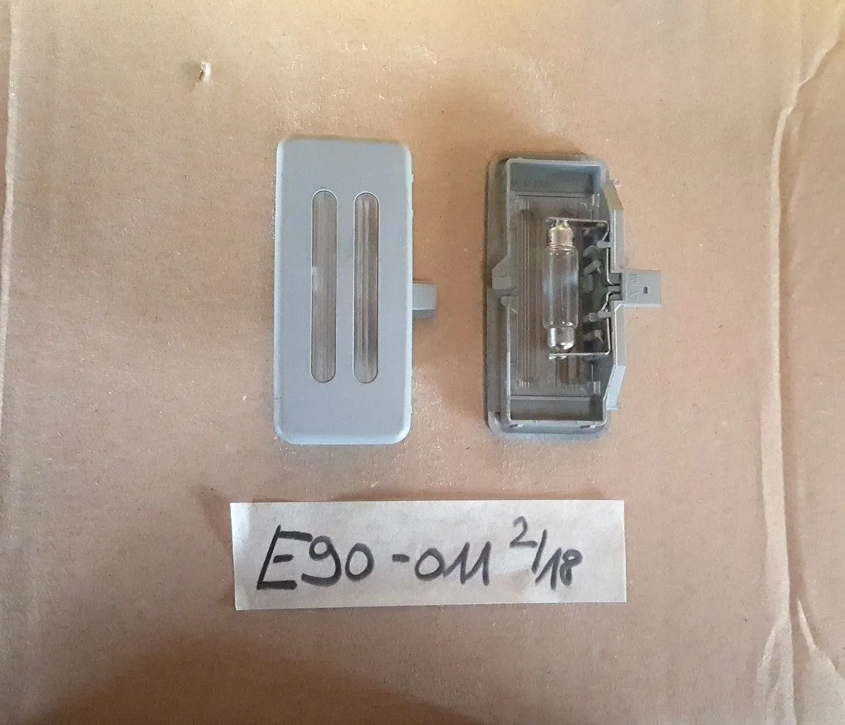 BMW E90 E91 E92 E93 E60 E61 X1 X3 X5  Spiegel Leuchte Innenleuchte Lampe 6962011