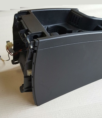 BMW E90 E91 Mittelkonsole Telefon Konsole Aux In Anschluss Zigaretten Anzünder