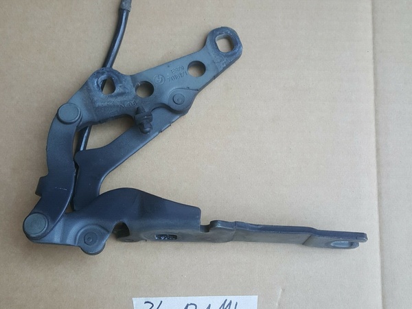 BMW Z4 E85 Scharnier Motorhaube Gelenk für Frontklappe Haube LINKS 7016171