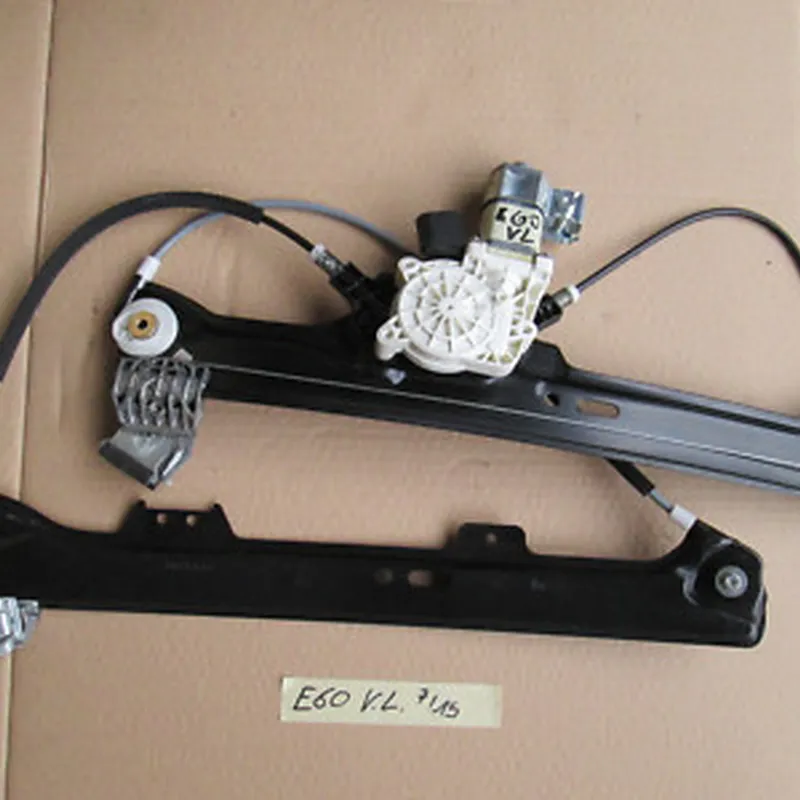 BMW E60 / E61 Fensterheber Mechanismus VORNE LINKS mit Motor Antrieb 7075667