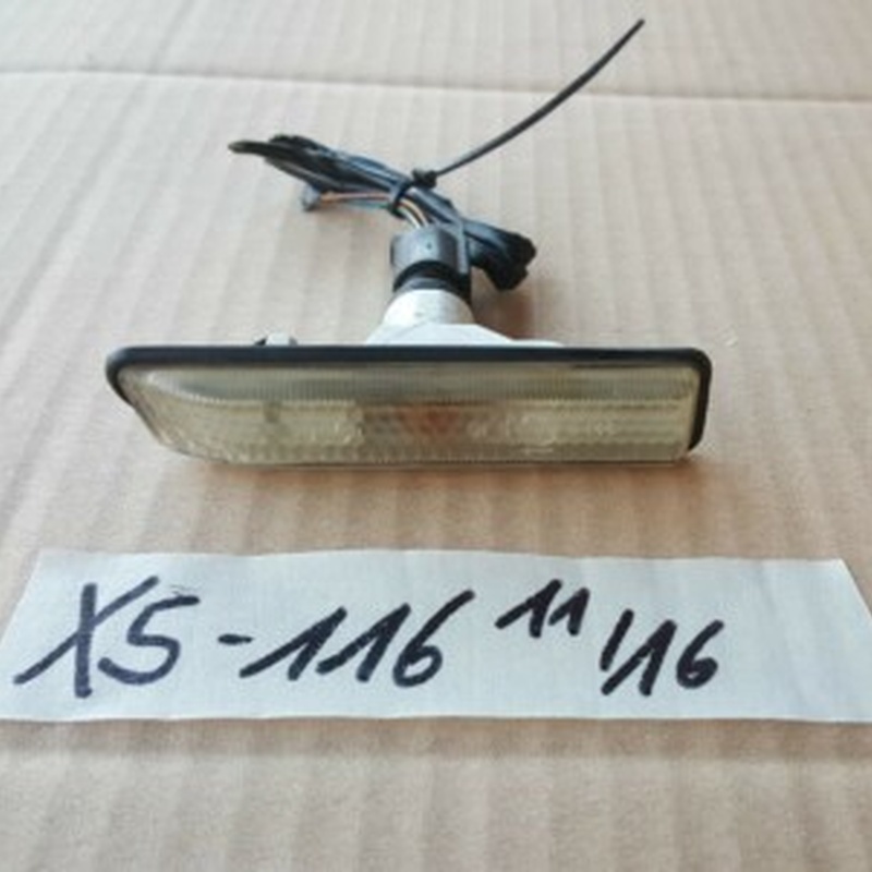 BMW X5 E53 Zusatzblinkleuchte Seiten Blinker  RECHTS weiss