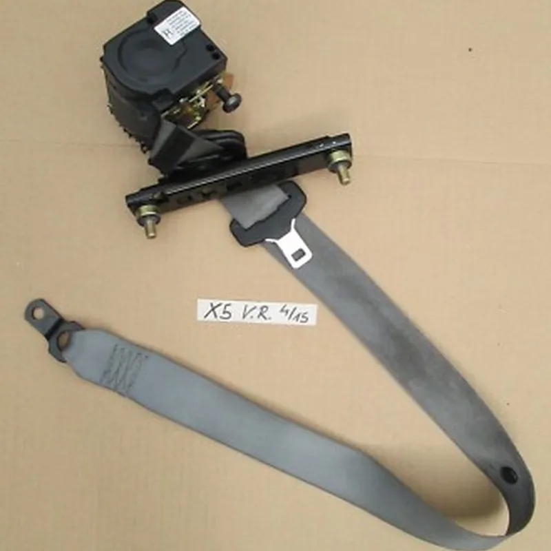 BMW X5 E53 Sicherheitsgurt grau Obergurt VORNE RECHTS mit Kraftbegrenzer 8258974